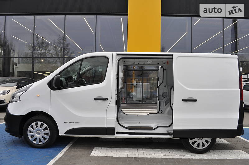 Грузопассажирский фургон Renault Trafic 2015 в Одессе