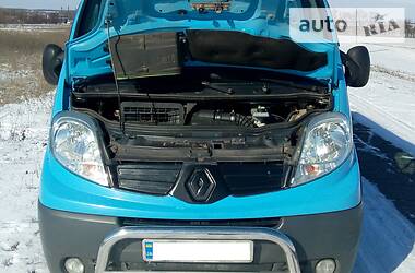Мінівен Renault Trafic 2013 в 
