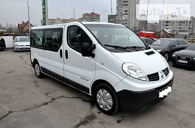 Мінівен Renault Trafic 2009 в 