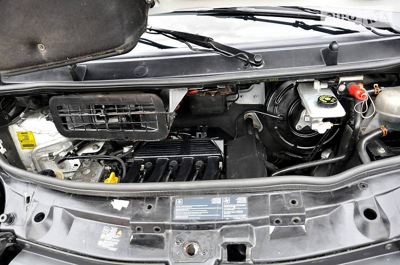 Мінівен Renault Trafic 2009 в Львові