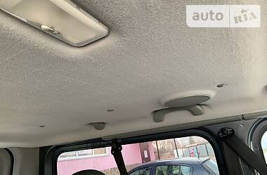 Мінівен Renault Trafic 2014 в 