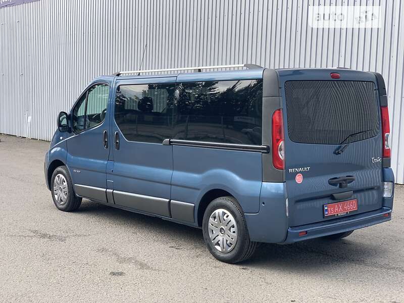 Мінівен Renault Trafic 2011 в Луцьку