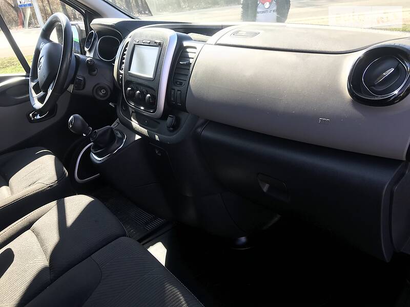 Мінівен Renault Trafic 2015 в Бродах