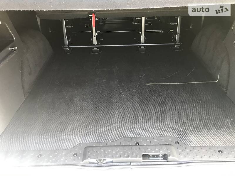 Мінівен Renault Trafic 2015 в Бродах