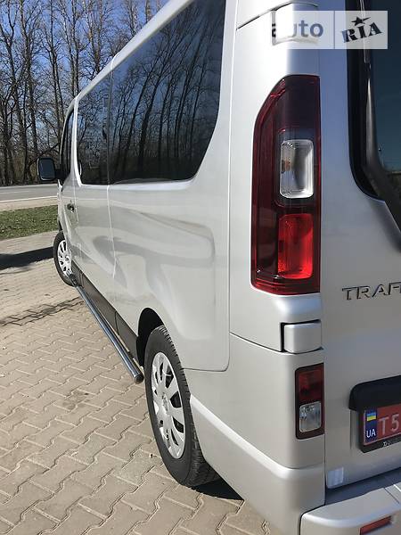 Мінівен Renault Trafic 2015 в Бродах