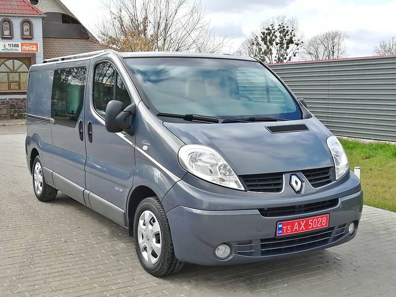 Універсал Renault Trafic 2011 в 