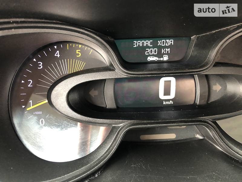 Універсал Renault Trafic 2015 в Житомирі фото 27 Універсал Renault Trafic 2015 в Житомирі