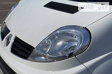 Мінівен Renault Trafic 2013 в 