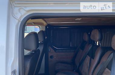 Мінівен Renault Trafic 2013 в 