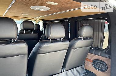 Мінівен Renault Trafic 2013 в 