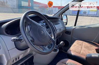 Мінівен Renault Trafic 2013 в 