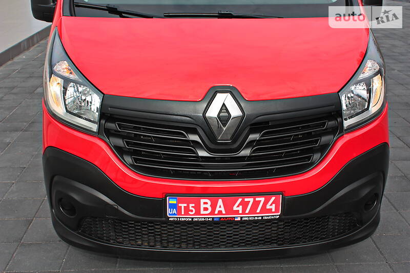 Вантажопасажирський фургон Renault Trafic 2015 в Кременчуці фото 20 Вантажопасажирський фургон Renault Trafic 2015 в Кременчуці