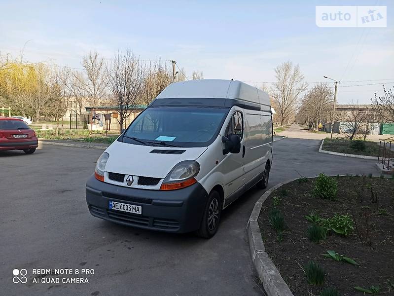 Вантажопасажирський фургон Renault Trafic 2006 в Кривому Розі фото 2 Вантажопасажирський фургон Renault Trafic 2006 в Кривому Розі
