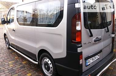 Мінівен Renault Trafic 2016 в 