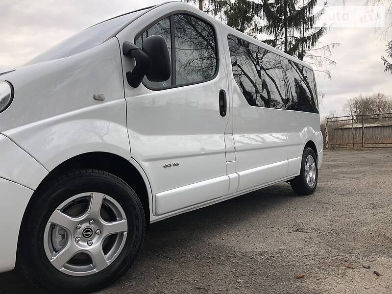Мінівен Renault Trafic 2010 в Радивиліві