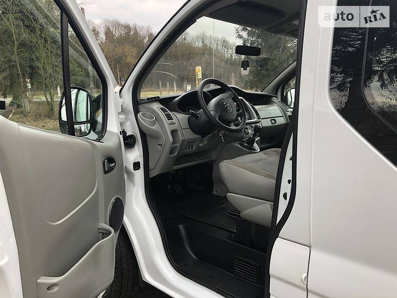 Мінівен Renault Trafic 2010 в Радивиліві
