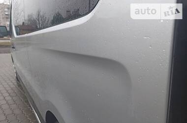 Мінівен Renault Trafic 2014 в 