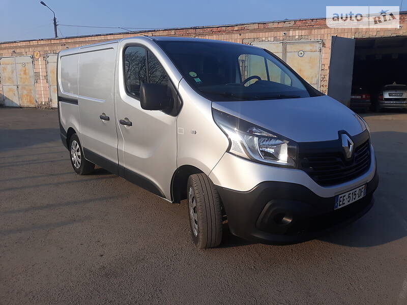 Мінівен Renault Trafic 2016 в Луцьку