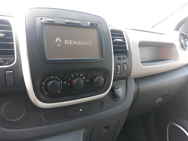 Мінівен Renault Trafic 2016 в Луцьку