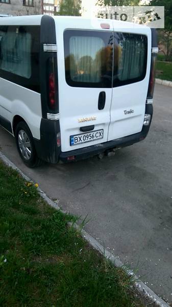 Вантажопасажирський фургон Renault Trafic 2005 в Хмельницькому