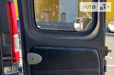 Минивэн Renault Trafic 2010 в 