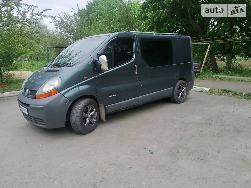  Renault Trafic 2005 в 