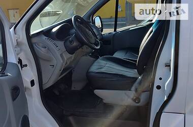 Минивэн Renault Trafic 2010 в 