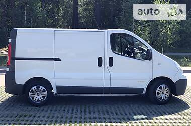 Грузопассажирский фургон Renault Trafic 2012 в Броварах