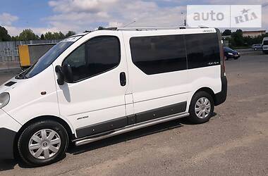 Грузопассажирский фургон Renault Trafic 2007 в Хмельницком