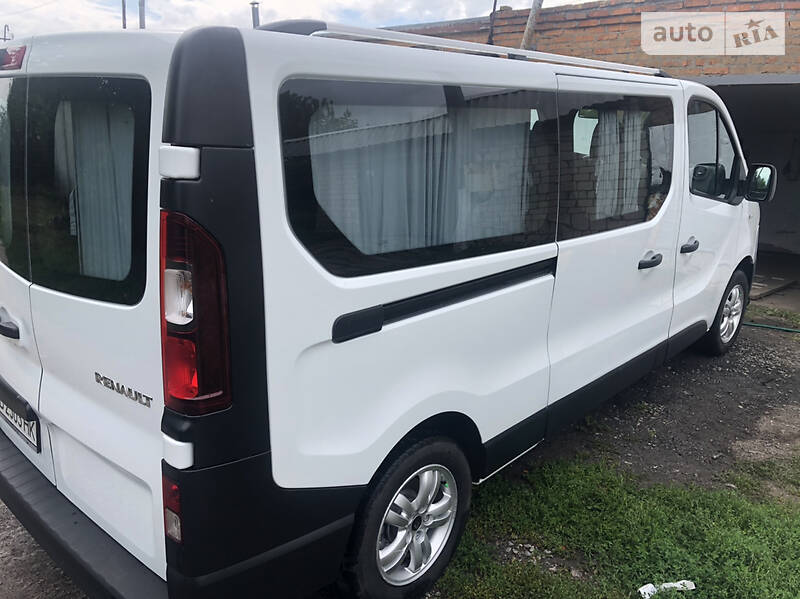 Мінівен Renault Trafic 2016 в Козятині