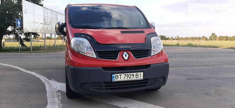 Вантажопасажирський фургон Renault Trafic 2012 в Херсоні фото 5 Вантажопасажирський фургон Renault Trafic 2012 в Херсоні