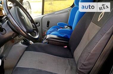 Мінівен Renault Trafic 2002 в 