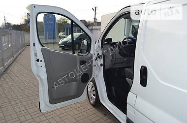 Грузопассажирский фургон Renault Trafic 2014 в Хмельницком