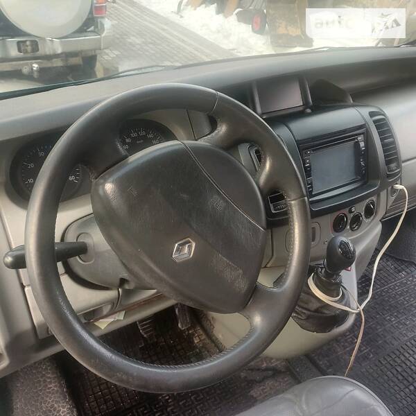 Минивэн Renault Trafic 2004 в Киеве фото 24 Минивэн Renault Trafic 2004 в Киеве