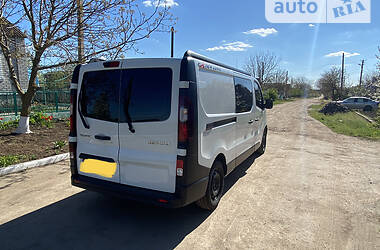 Минивэн Renault Trafic 2016 в Николаеве