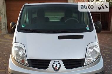 Грузопассажирский фургон Renault Trafic 2011 в Червонограде