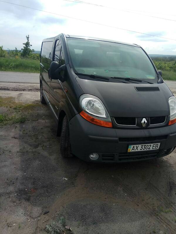 Минивэн Renault Trafic 2005 в Харькове фото 4 Минивэн Renault Trafic 2005 в Харькове