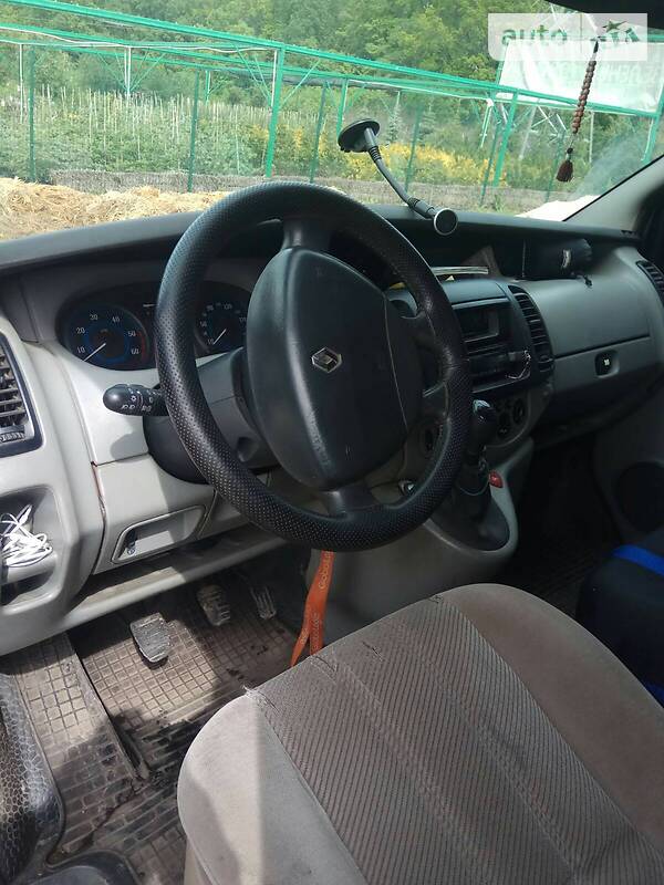 Минивэн Renault Trafic 2005 в Харькове фото 7 Минивэн Renault Trafic 2005 в Харькове