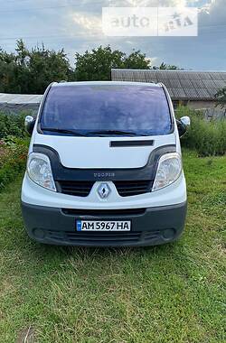 Вантажний фургон Renault Trafic 2008 в Житомирі