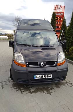 Минивэн Renault Trafic 2006 в Межгорье