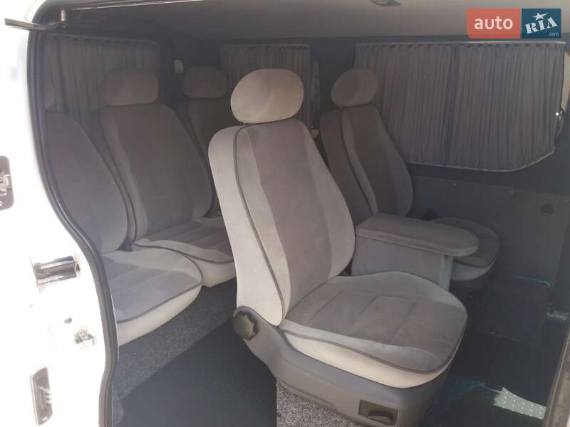 Мінівен Renault Trafic 2005 в Чернівцях фото 4 Мінівен Renault Trafic 2005 в Чернівцях