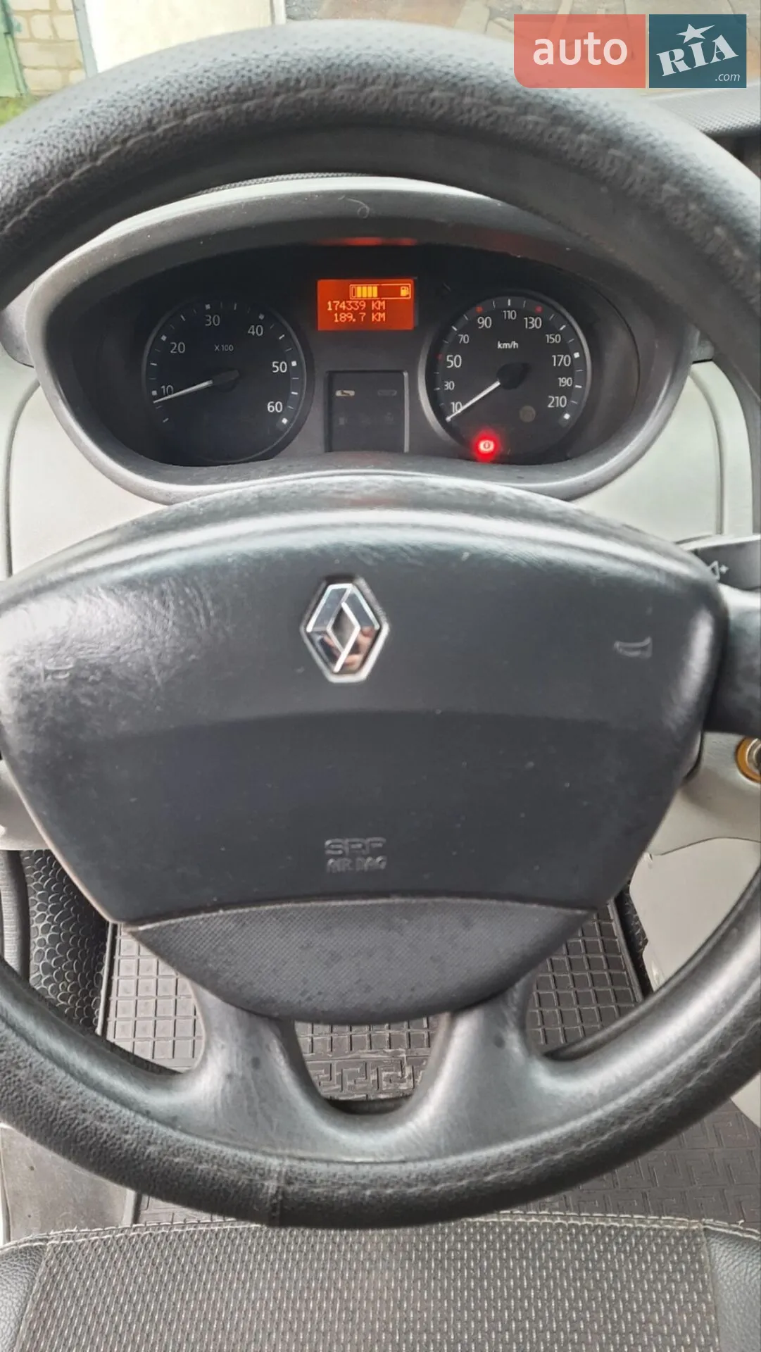 2011 Renault Trafic - мініатюра 11