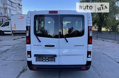 Мінівен Renault Trafic 2016 в 
