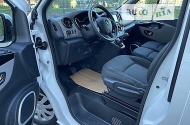 Мінівен Renault Trafic 2016 в 