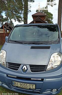 Минивэн Renault Trafic 2007 в Полтаве