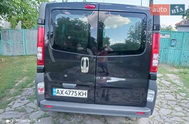 Мікроавтобус Renault Trafic 2012 в 
