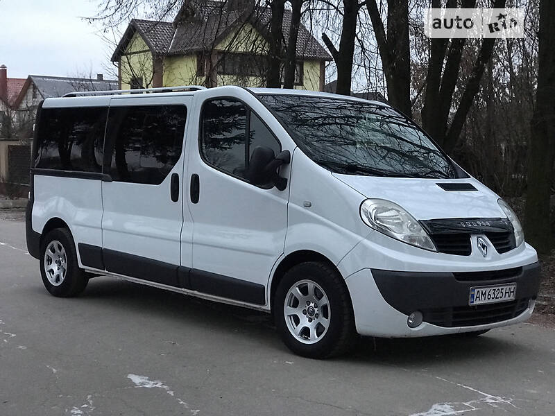 Минивэн Renault Trafic 2011 в Житомире