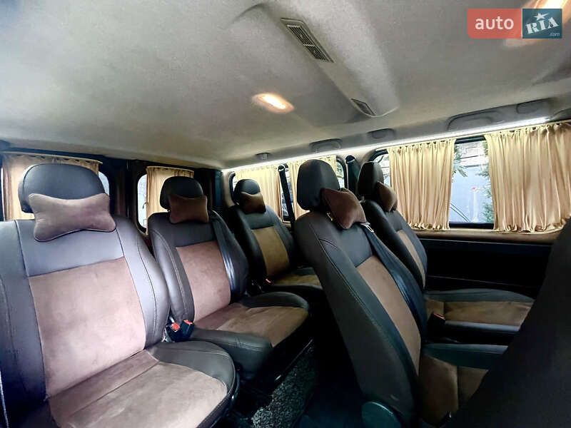 Минивэн Renault Trafic 2016 в Кропивницком