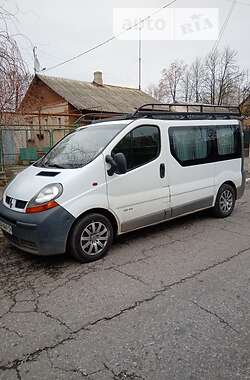 Минивэн Renault Trafic 2003 в Славянске