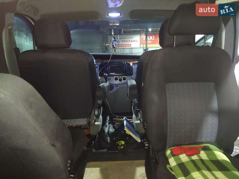 Мінівен Renault Trafic 2008 в Олександрії фото 9 Мінівен Renault Trafic 2008 в Олександрії